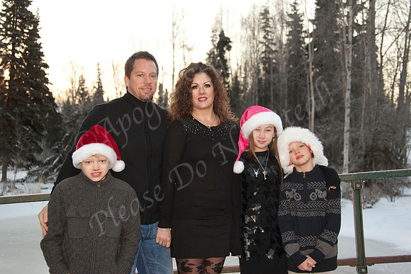 2012-Johnston-Fam-Port-IMG_5009