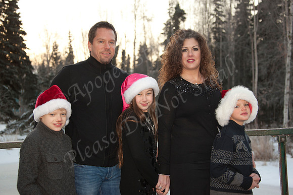 2012-Johnston-Fam-Port-IMG_5014