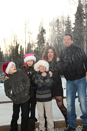2012-Johnston-Fam-Port-IMG_5022