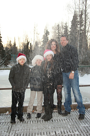 2012-Johnston-Fam-Port-IMG_5029